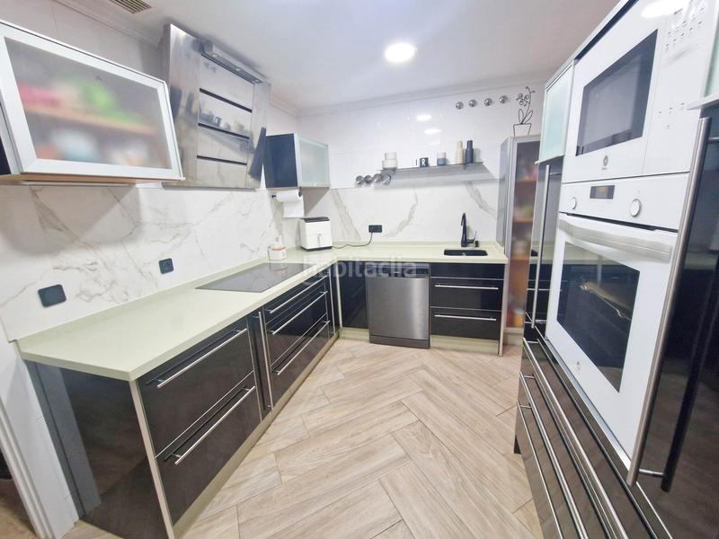 Foto 9bb8e1e5-c94b-4102-a1e1-f830c4a6b066. Pis a jalon 31 a Martín Carpena - Torre del Río Málaga