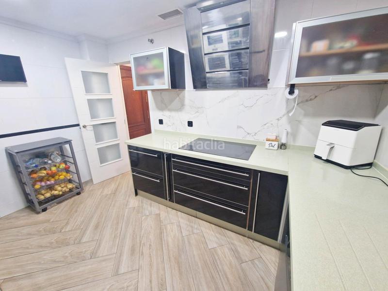 Foto a6474c8c-102a-4c7b-abc1-fbd0a2903102. Pis a jalon 31 a Martín Carpena - Torre del Río Málaga