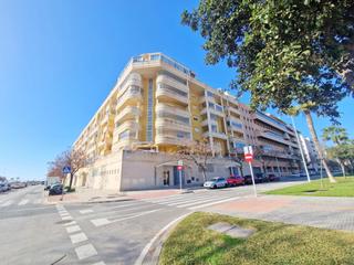 Appartement  Termica. Fantástico piso de 3 dormitorios con vistas frontales al mar