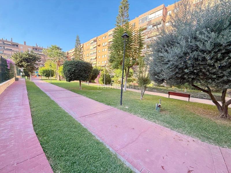 Foto 36d4eddd-1cad-4129-b1e0-d7f98075dd93. Rez-de-chaussée avec chauffage parking piscine dans Málaga