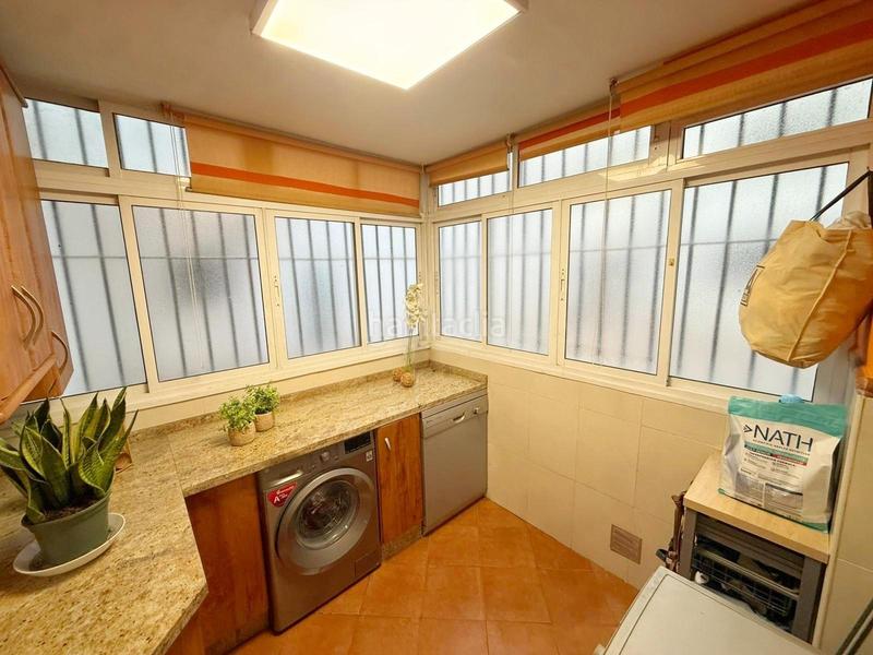 Foto 6b030279-1523-4d5e-b4e1-e910dbde2db3. Rez-de-chaussée avec chauffage parking piscine dans Málaga