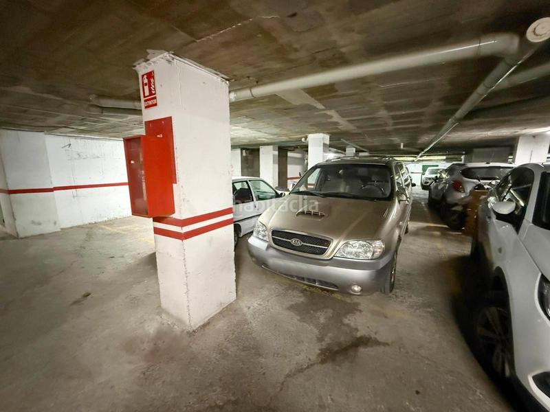 Foto 83764985-9827-4808-8c86-f409eefc5295. Rez-de-chaussée avec chauffage parking piscine dans Málaga