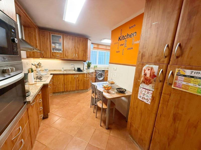 Foto bd3ba8e4-7113-4c36-b1b7-76c5752ee8f9. Rez-de-chaussée avec chauffage parking piscine dans Málaga