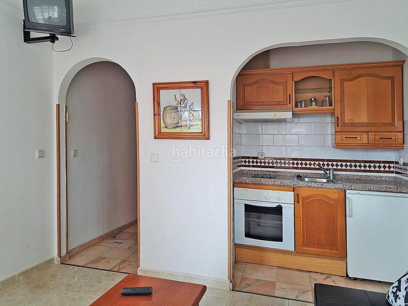 Foto 7367ecc3-8f6a-4b04-ae64-7247902e7774. Monolocale con parcheggio in La Carihuela - Los Nidos Torremolinos