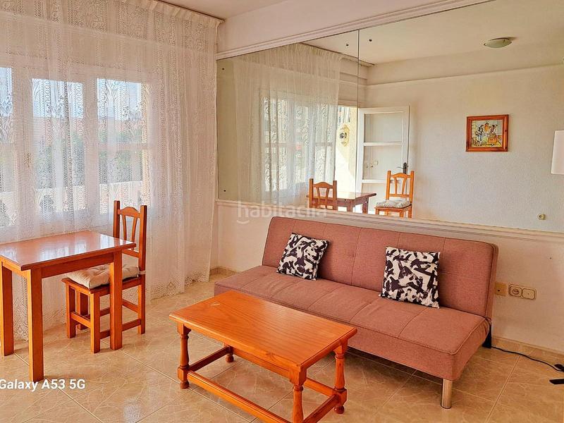 Foto 2db17a9b-a505-45ff-9179-75af0838fc6d. Studiowohnung mit parking in La Carihuela - Los Nidos Torremolinos