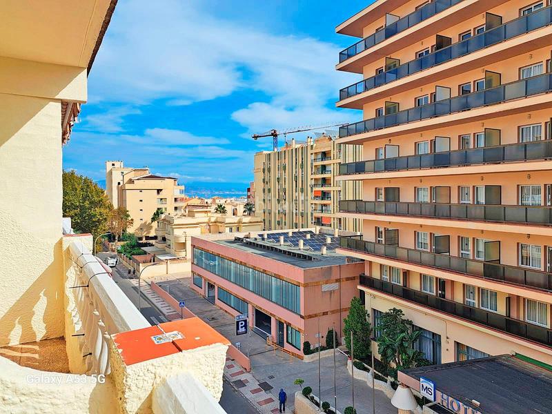 Foto b4ea6dec-c3e5-4fb8-92c3-dd01fb54f8f4. Studiowohnung mit parking in La Carihuela - Los Nidos Torremolinos