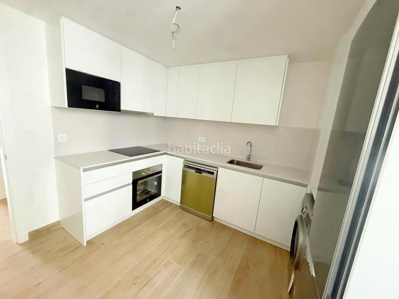 Foto 89caaae8-aefa-4f0d-976e-ac01595b4d4a. Rent flat with heating parking pool in Los Guindos - Parque Mediterráneo - Santa Paula Málaga