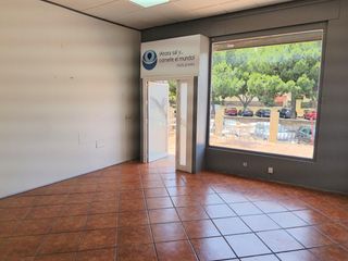 Locale commerciale  Avenida moliere. Exclusivo local en venta en avenida moliere, malaga