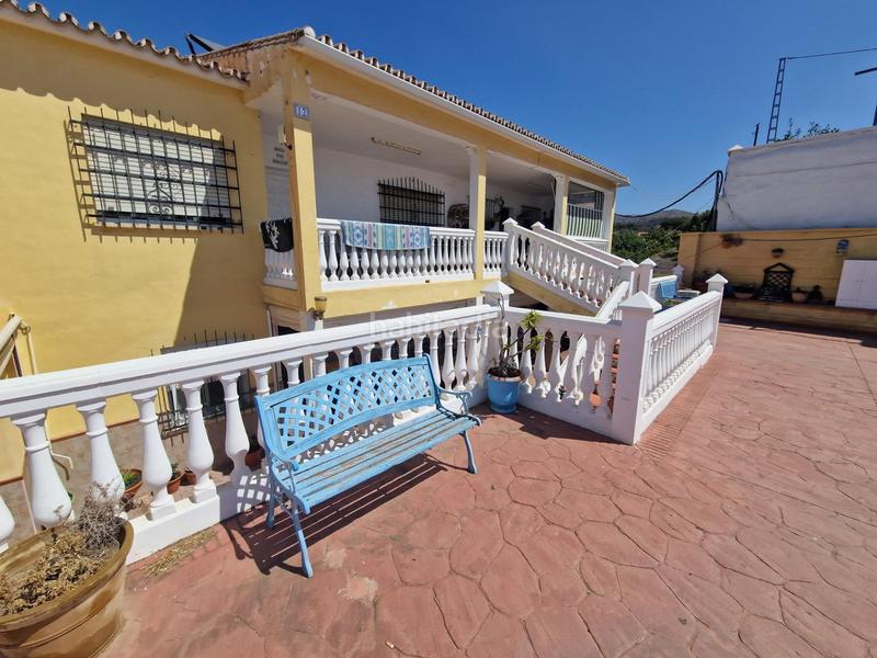 Foto a6341a35-e859-4b13-a6bc-a40538bf0a71. Chalet avec chauffage parking piscine dans Añoreta Baja Rincón de la Victoria