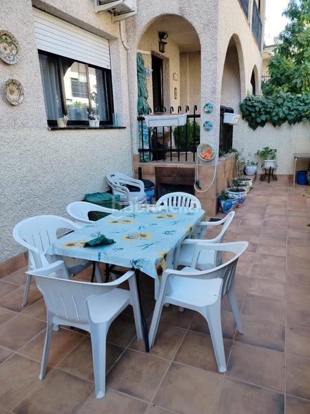 Foto cff257be-53c4-447f-ad8e-4b1b7a9a17bd. Casa a schiera con riscaldamento parcheggio piscina in Griñón