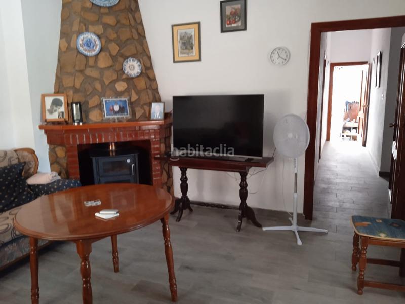Foto ae6d421f-c45f-438b-823f-86d397f6c786. Casa  en c/ granada c/ canal en Moraleda de Zafayona