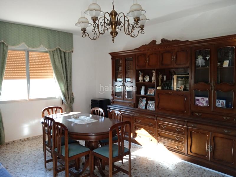 Foto e2800cc0-5592-46c1-9bdf-0e2cc9f0d268. Casa  en c/ granada c/ canal en Moraleda de Zafayona