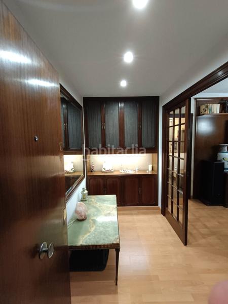 Foto 3ec00e1f-f83c-48a3-871b-cca3737083a3. Pis amb calefacció a Sant Josep Hospitalet de Llobregat (L´)