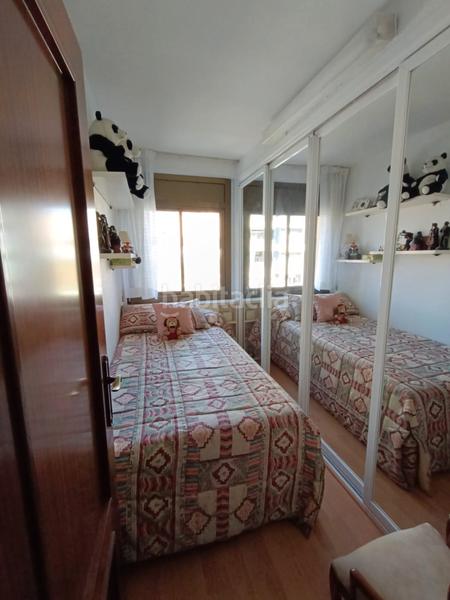 Foto 5568d602-cdba-4bb8-8863-c0df77c9048f. Pis amb calefacció a Sant Josep Hospitalet de Llobregat (L´)