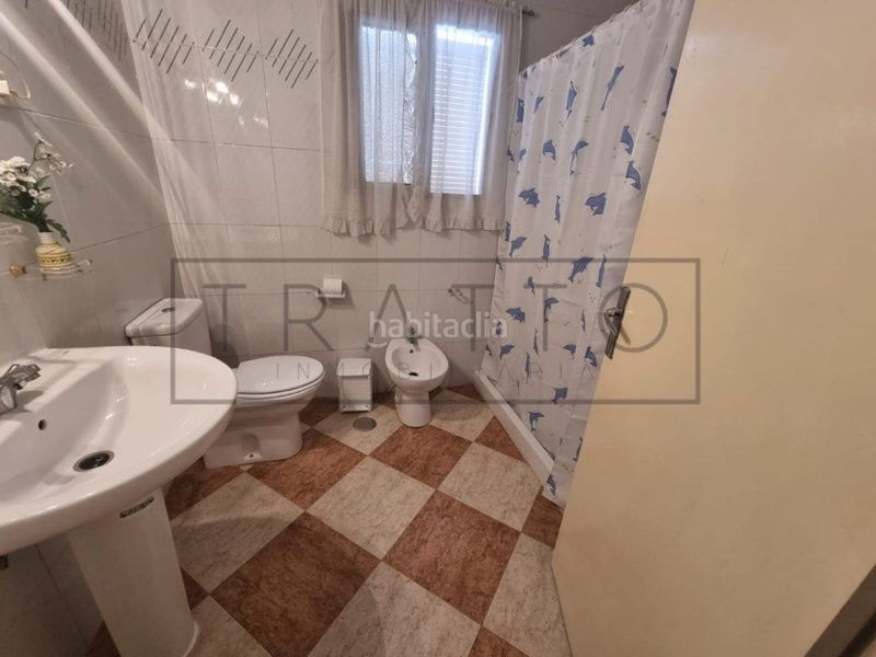 Foto f8775100-a7f3-47b7-8d9d-9680a5eb31bb. Xalet a avenida andalucía 63 a San Bartolomé de la Torre