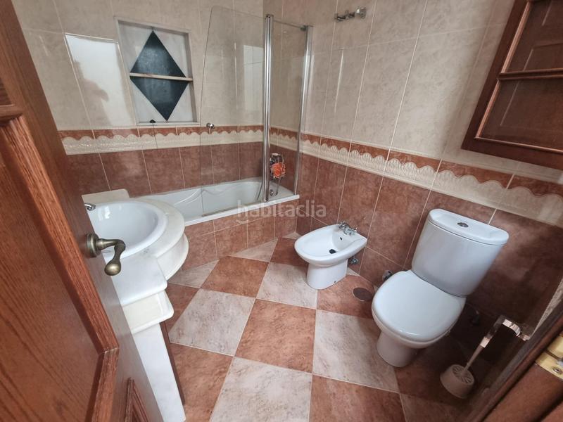 Foto ee39237a-27f4-4763-91b8-e76ef02916bd. Casa amb calefacció a San Bartolomé de la Torre