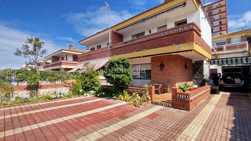 Foto 443a247b-1be1-44d1-b3dc-075d0907d93f. Chalet magnifico chalet pareado en punta umbria en Punta Umbría