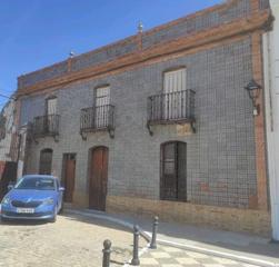 Maison à Gibraleón. Señorial casa de pueblo de dos plantas, en gibraleon huelva