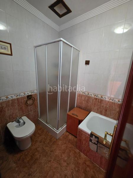 Foto a42d43cd-45de-4532-85e3-d31c6f8d150a. Casa adosada casa de pueblo en Gibraleón