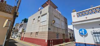 Haus in Punta Umbría. Exclusiva casa situada en una de las mejores zonas de punta umbr