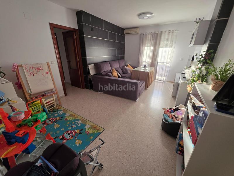 Foto 04b74c30-4c34-4d06-9f4c-357cd39cea61. Pis amb aparcament a Gibraleón