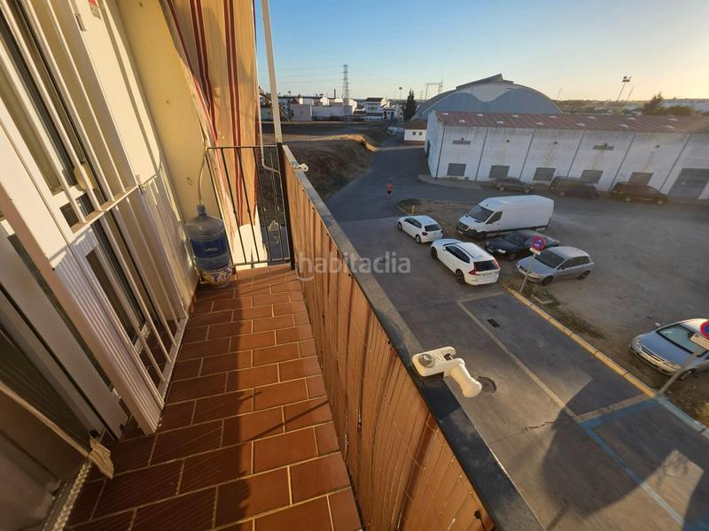 Foto f7eca280-9bf5-4617-a686-01ca6145d196. Pis amb aparcament a Gibraleón