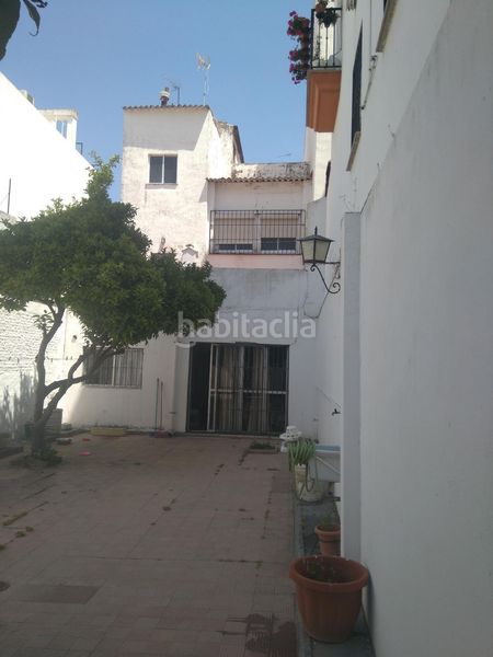 Foto 481fd92e-445b-4cc7-94b7-52f6c9d5b95c. Casa amb aparcament a Centro Huelva