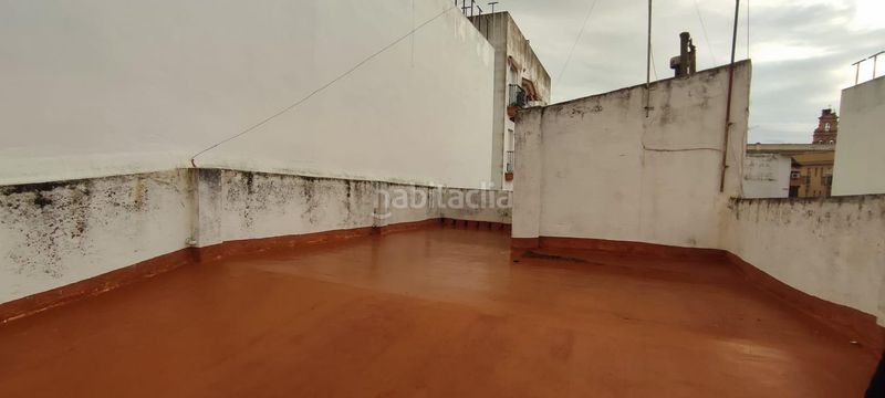 Foto 9d0db645-7b63-4205-93c9-e864e8fce8da. Casa amb aparcament a Centro Huelva