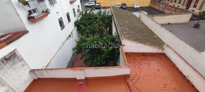 Foto eb5ac0ba-9e6b-4ff9-bc93-fbc7cc78ee4b. Casa amb aparcament a Centro Huelva