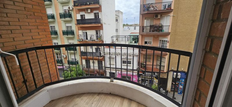 Foto cd0c90fb-6f52-4d80-95e7-f3d13fd94704. Pis a Isla Chica Huelva