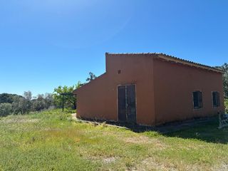 Landgut in Gibraleón. Finca rústica en gibraleón