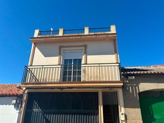 Flat in Villanueva de los Castillejos. Magnífico  piso independiente