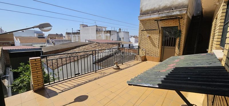 Foto 494bf081-0cca-4256-8efb-8b85eaaecdba. Piso  en venta en Gibraleón