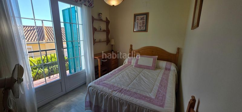 Foto f13b99b8-d934-4885-8337-d9baa08a0228. Casa adossada amb aparcament piscina a Islantilla golf Islantilla