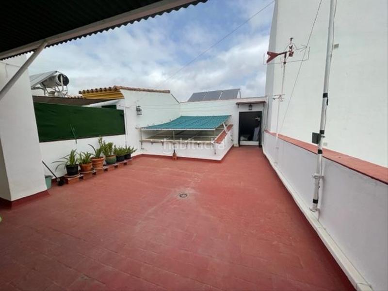 Foto c687eaf7-75c1-4d55-b323-721674729793. Chalet with heating parking in Casco Antiguo Algeciras