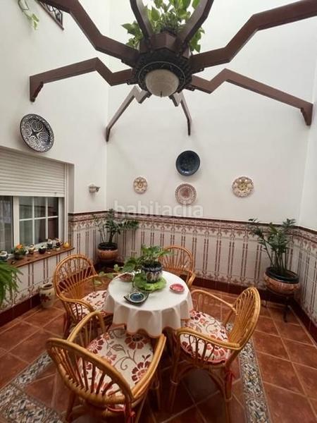 Foto cd278b9e-c462-4e2a-9932-89b6810da14f. Chalet con riscaldamento parcheggio in Casco Antiguo Algeciras