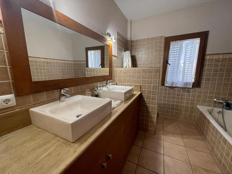 Foto 66fd5189-3f58-4d54-ad7c-bc6d79e3c379. Chalet with heating parking pool in Los Pinos Algeciras