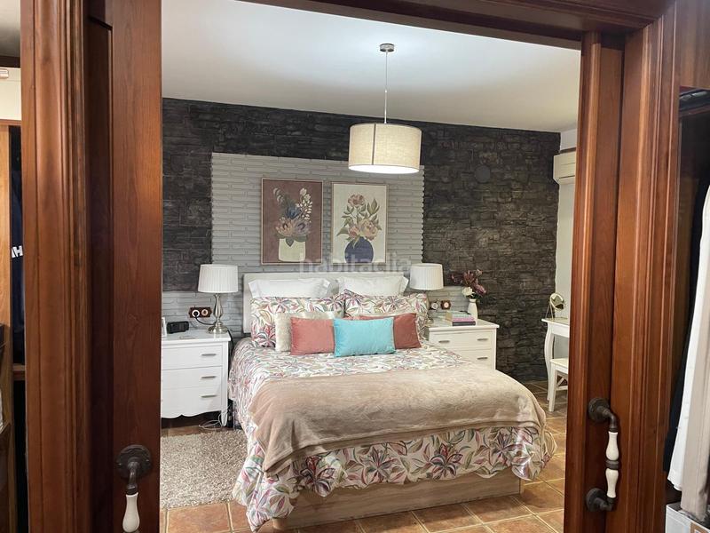 Foto 9717e239-6e0b-4119-9de3-779bf587bf56. Chalet with fireplace parking pool in Los Pinos Algeciras