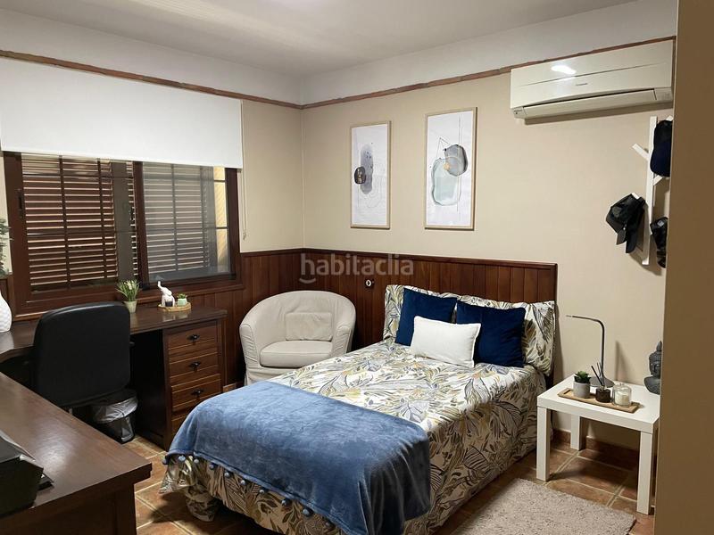 Foto e7725ba7-acf4-49b2-b111-3efad86a4eef. Chalet with fireplace parking pool in Los Pinos Algeciras