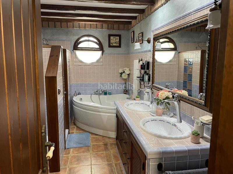 Foto 1506aba7-7b16-4491-9ce1-9010b7b36376. Chalet avec cheminée parking piscine dans Los Pinos Algeciras