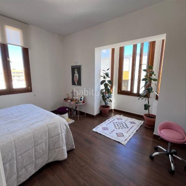 Foto b5840f47-a69b-4b97-8c2a-c15b0204fe32. Chalet mit kamin parking in Casco Antiguo Algeciras