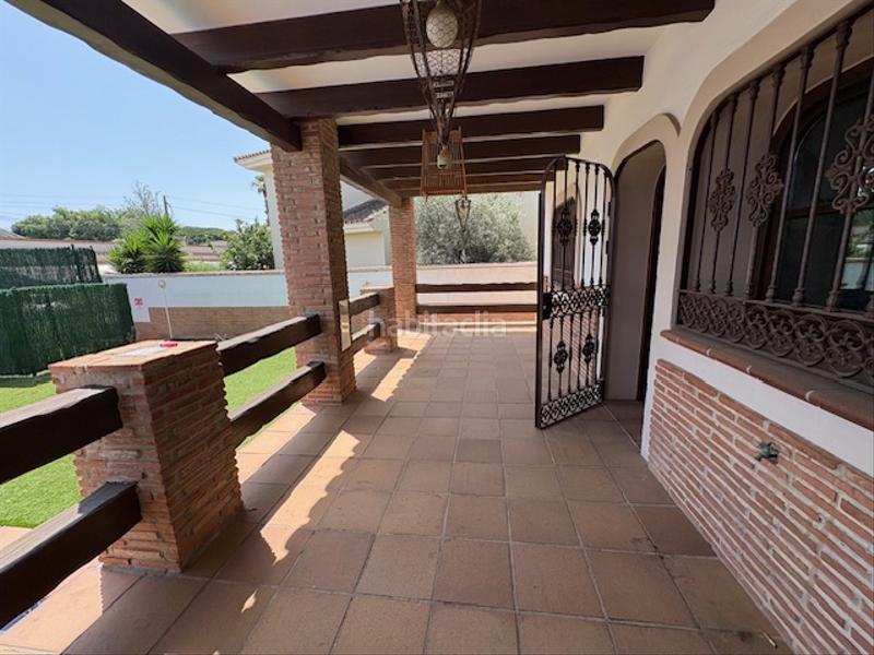 Foto aef37ab0-b8ba-46e3-adbc-193722825b55. Chalet con riscaldamento parcheggio in Los Pinos Algeciras
