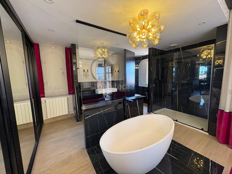 Foto d09aff91-e83b-4806-916b-7544143362c8. Chalet con riscaldamento parcheggio in Los Pinos Algeciras