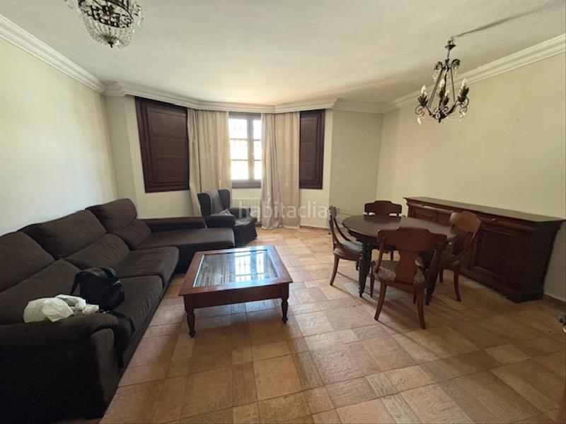 Foto d63bbbc0-e3e6-496a-a465-33a5c2ce4b65. Chalet con riscaldamento parcheggio in Los Pinos Algeciras