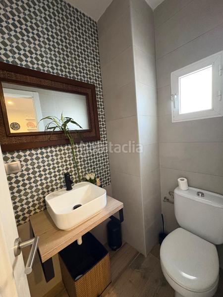 Foto 2514f052-90c8-48dd-9bfa-a2b664ec19be. Casa amb xemeneia aparcament a Casco Antiguo Algeciras