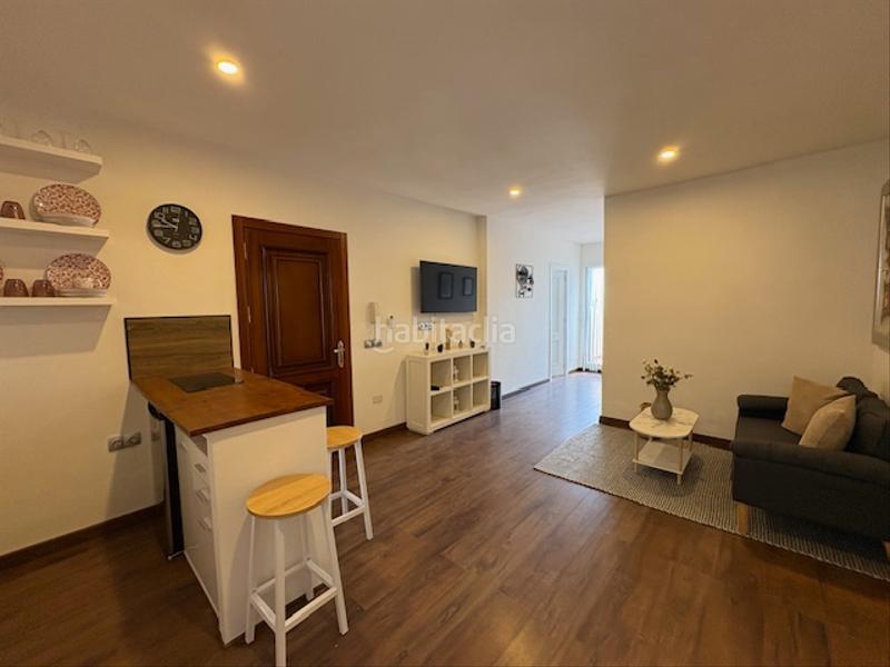 Foto 42eb3ec0-4f41-4619-a88d-7324b6ec91e2. Casa amb xemeneia aparcament a Casco Antiguo Algeciras