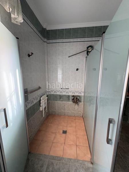 Foto 6b11d2a2-eeea-4c27-96ec-9441d2256f39. Chalet mit kamin in El Rinconcillo Algeciras