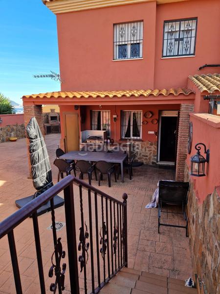 Foto 04b8cab3-6931-4084-bb0b-35dad813054c. Doppelhaus mit kamin parking in San Bernabé Algeciras