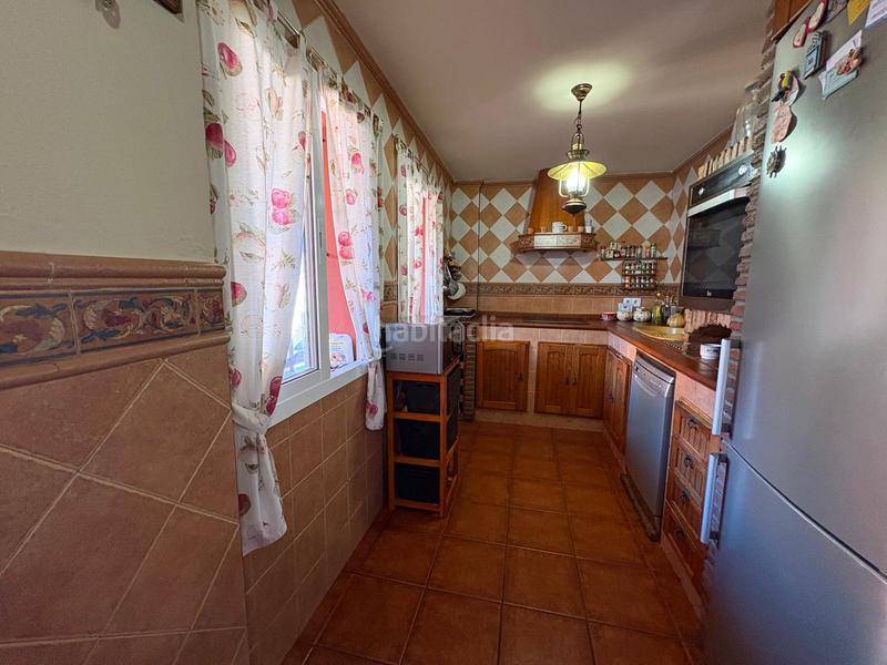 Foto 86267049-c8e4-452e-8494-2662c8d40a26. Doppelhaus mit kamin parking in San Bernabé Algeciras