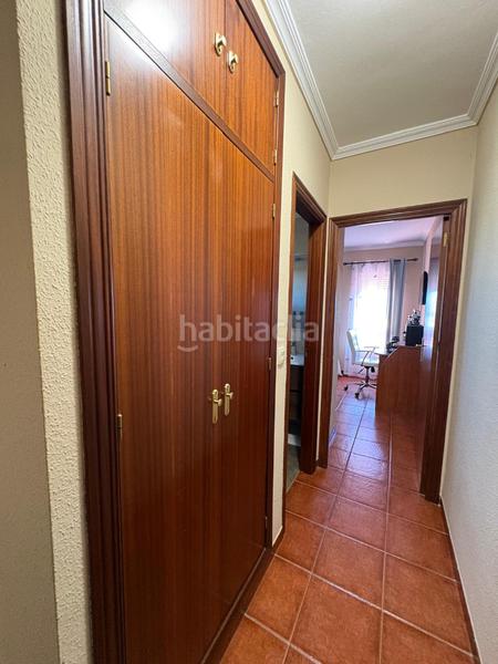 Foto 56a6e466-475e-4a8e-9374-878d9a005c4b. Maison jumelée avec cheminée parking dans San Bernabé Algeciras